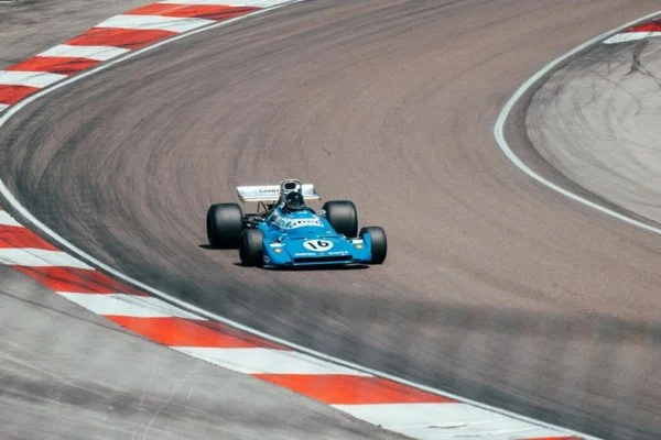周冠宇出任凯迪拉克F1储备车手 中国车手仍在等待属于自己的机会